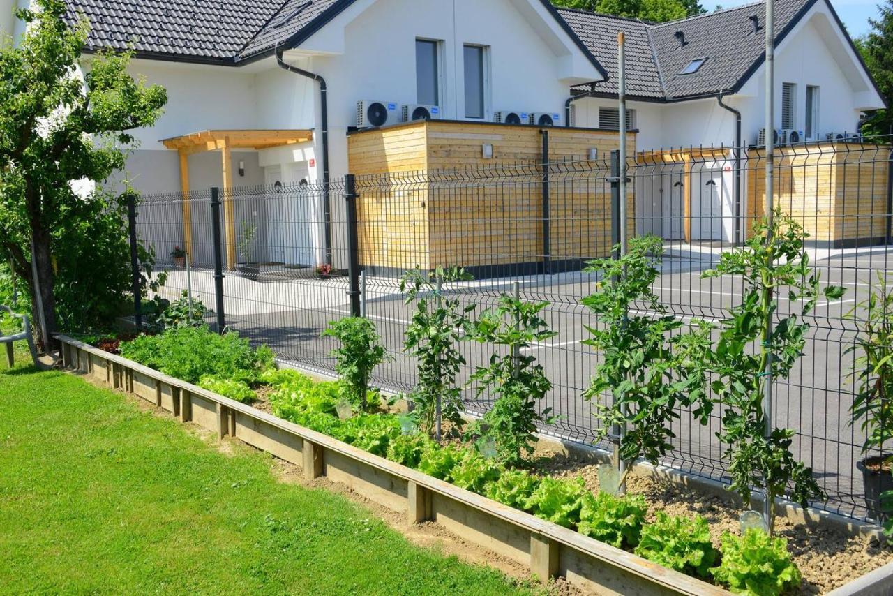 Apartments Mak Moravske Toplice Extérieur photo